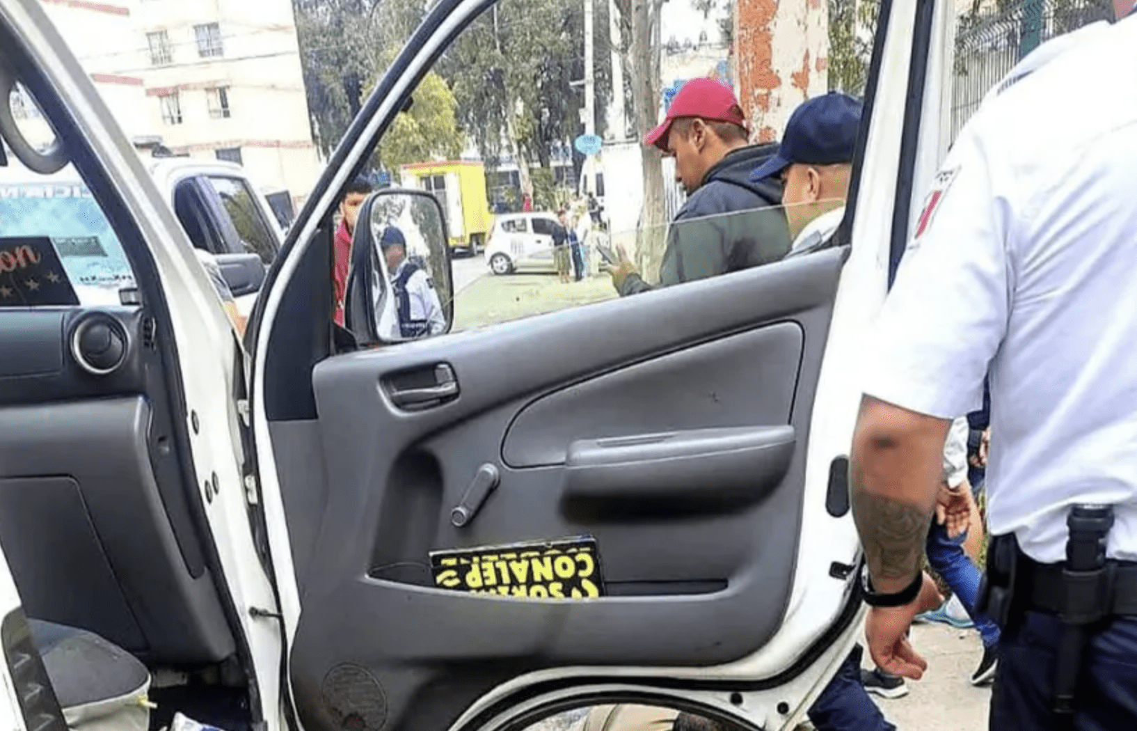 Atacan a balazos a dos operadores de transporte público en Cuautitlán Izcalli